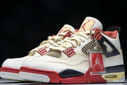 4 AIR JORDAN AQ9129-105 0813